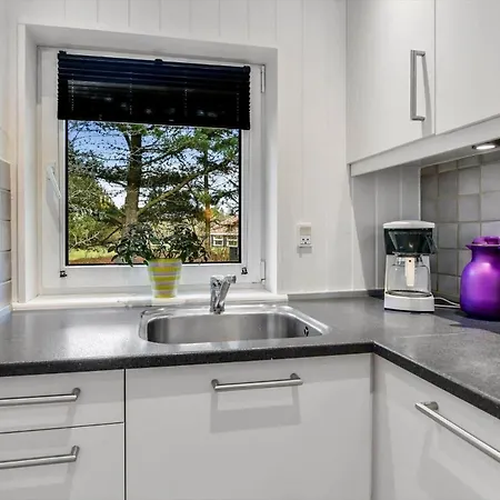 Bv271-blavand-soren-lassens-vaenge-21 * Blåvand