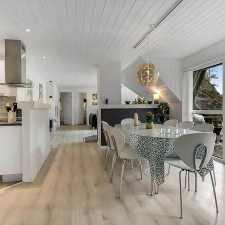 Bv271-blavand-soren-lassens-vaenge-21 * Blavand