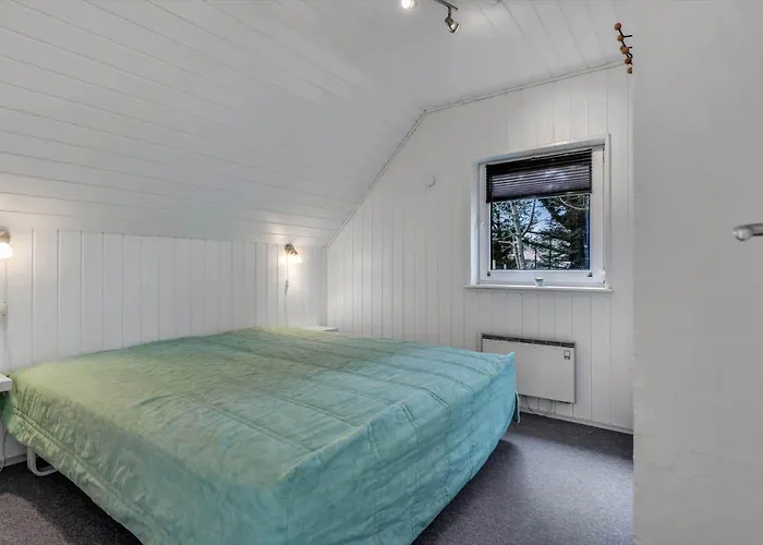 Bv271-blavand-soren-lassens-vaenge-21 *